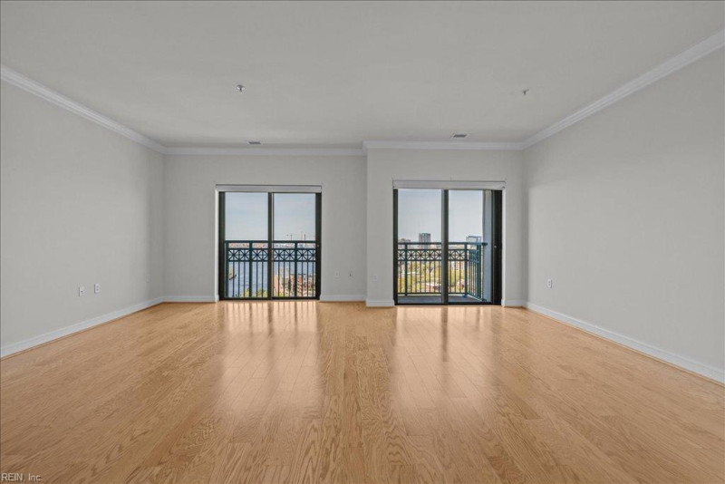 Photo 13 of 50 residential for sale in Norfolk virginia