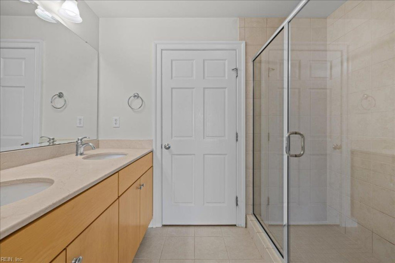 Photo 27 of 50 residential for sale in Norfolk virginia