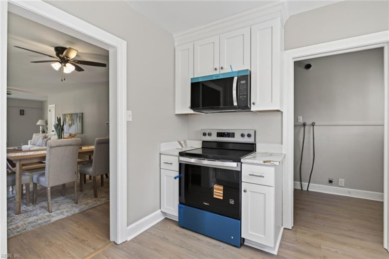 Photo 18 of 27 residential for sale in Newport News virginia