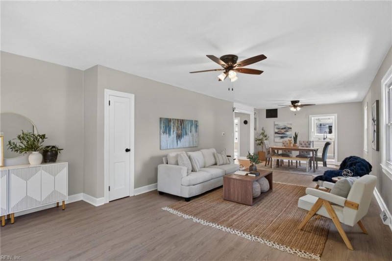Photo 6 of 27 residential for sale in Newport News virginia