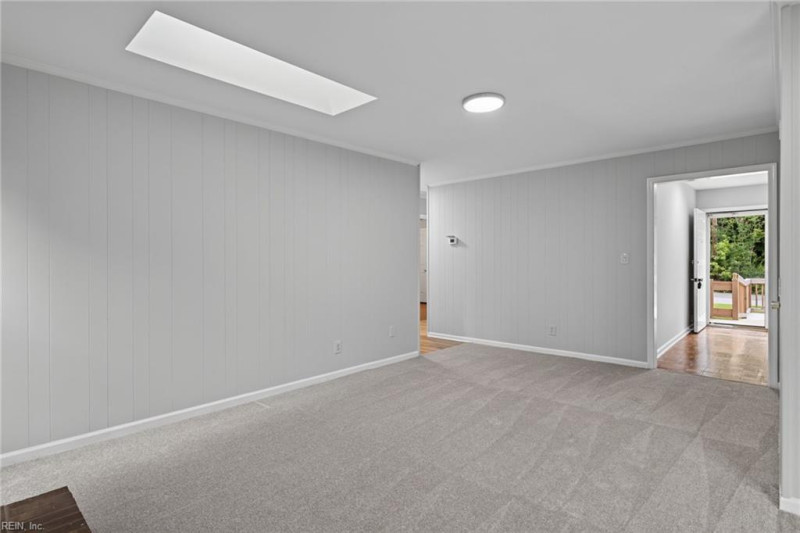 Photo 10 of 29 residential for sale in Newport News virginia