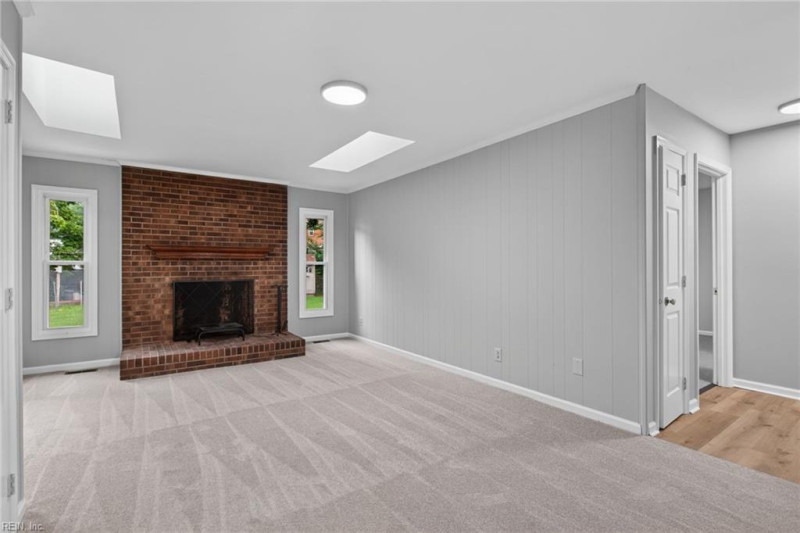 Photo 7 of 29 residential for sale in Newport News virginia
