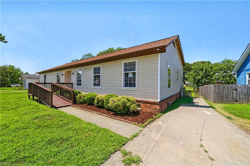 Photo 2 of 31 residential for sale in Newport News virginia