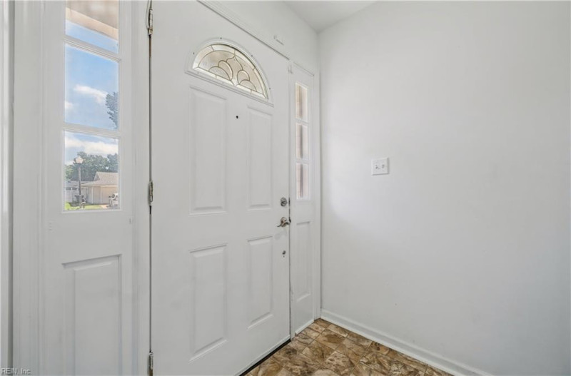 Photo 3 of 31 residential for sale in Newport News virginia