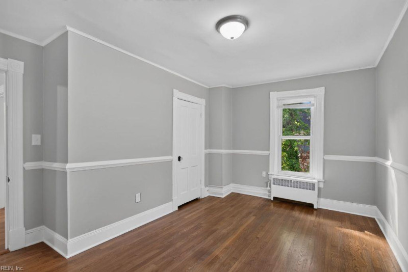Photo 39 of 46 residential for sale in Hampton virginia Photo 39 of 46 residential for sale in Hampton virginia