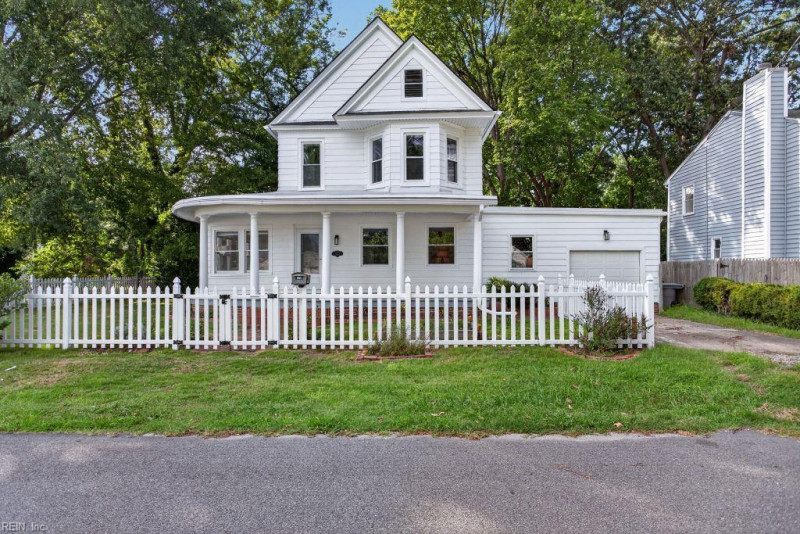 Photo 4 of 46 residential for sale in Hampton virginia Photo 4 of 46 residential for sale in Hampton virginia