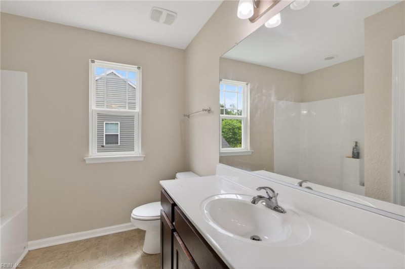 Photo 33 of 46 residential for sale in Suffolk virginia Photo 33 of 46 residential for sale in Suffolk virginia