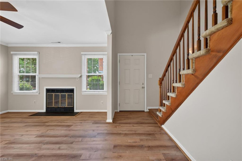 Photo 2 of 20 residential for sale in Chesapeake virginia