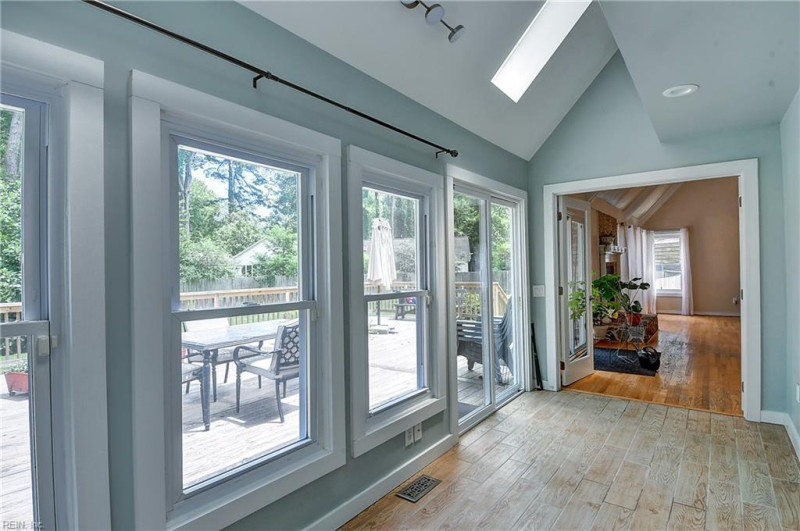 Photo 17 of 39 residential for sale in Virginia Beach virginia