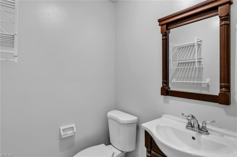 Photo 17 of 32 residential for sale in Chesapeake virginia Photo 17 of 32 residential for sale in Chesapeake virginia