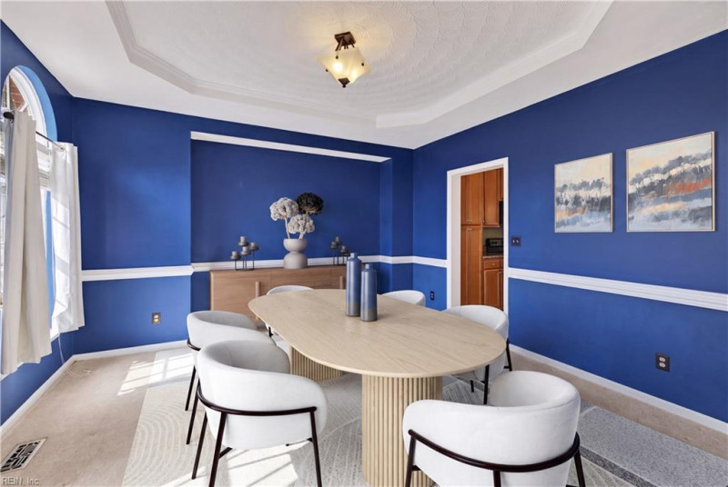 Photo 3 of 34 residential for sale in Virginia Beach virginia