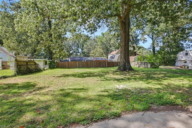 Photo 37 of 38 residential for sale in Newport News virginia Photo 37 of 38 residential for sale in Newport News virginia