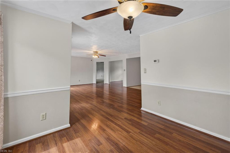 Photo 12 of 50 residential for sale in Chesapeake virginia Photo 12 of 50 residential for sale in Chesapeake virginia