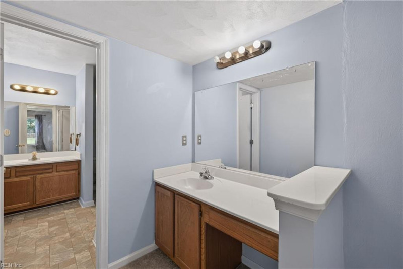 Photo 21 of 50 residential for sale in Chesapeake virginia Photo 21 of 50 residential for sale in Chesapeake virginia