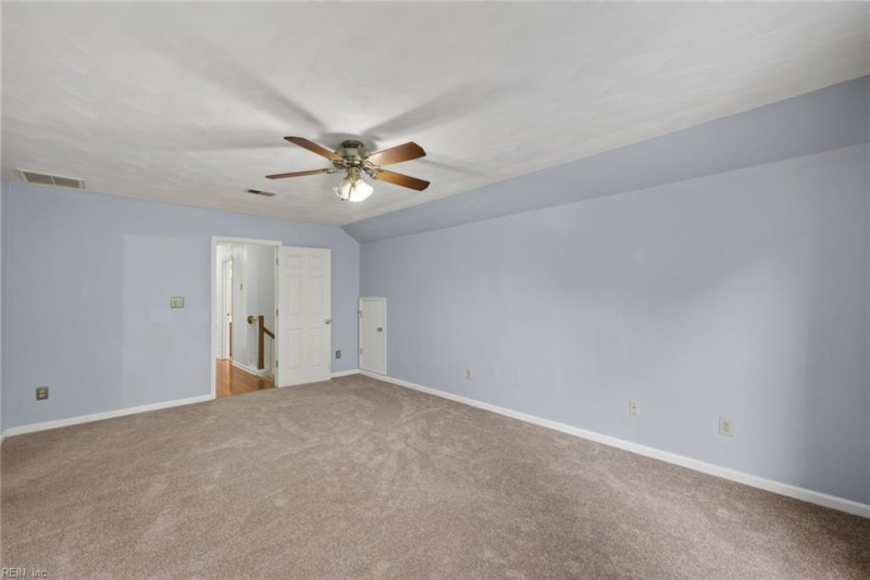 Photo 27 of 50 residential for sale in Chesapeake virginia