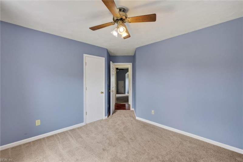 Photo 33 of 50 residential for sale in Chesapeake virginia Photo 33 of 50 residential for sale in Chesapeake virginia