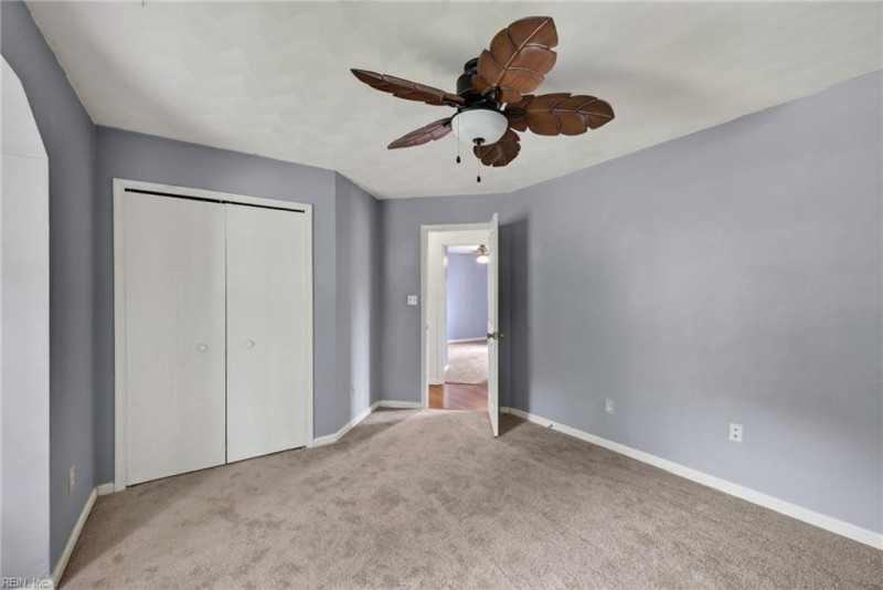 Photo 38 of 50 residential for sale in Chesapeake virginia