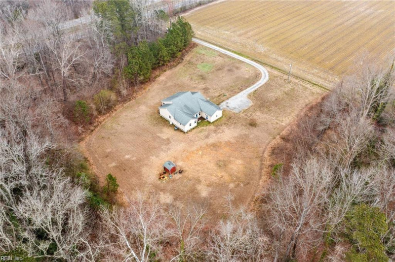 Photo 35 of 42 residential for sale in Suffolk virginia Photo 35 of 42 residential for sale in Suffolk virginia