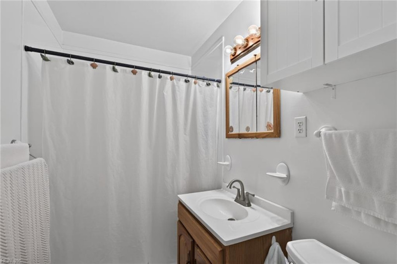 Photo 16 of 22 residential for sale in Chesapeake virginia Photo 16 of 22 residential for sale in Chesapeake virginia