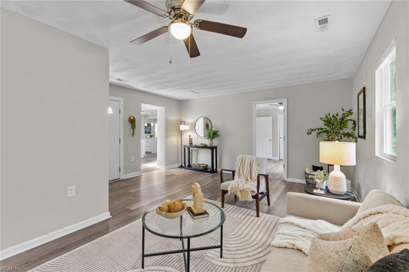 Photo 6 of 17 residential for sale in Chesapeake virginia Photo 6 of 17 residential for sale in Chesapeake virginia