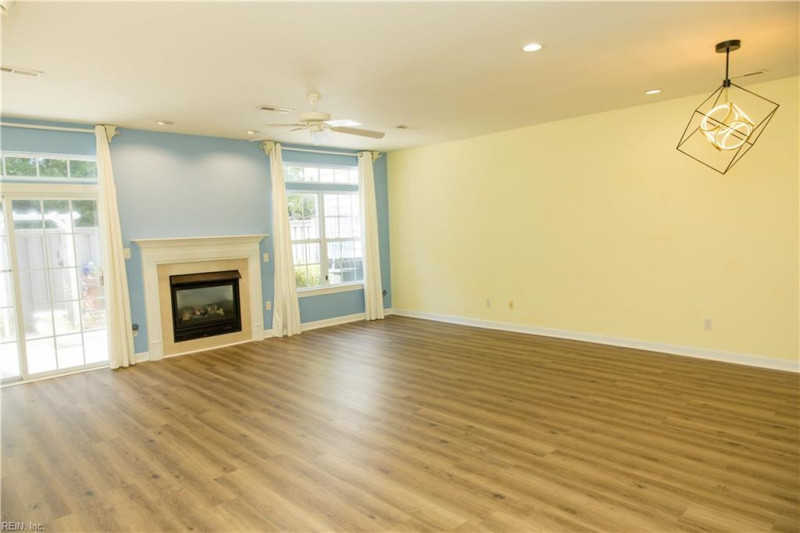 Photo 6 of 38 residential for sale in Virginia Beach virginia Photo 6 of 38 residential for sale in Virginia Beach virginia