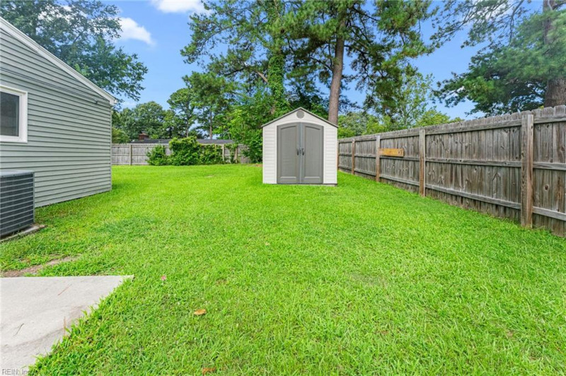 Photo 23 of 25 residential for sale in Virginia Beach virginia