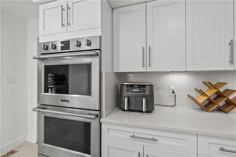 Photo 6 of 45 residential for sale in Chesapeake virginia Photo 6 of 45 residential for sale in Chesapeake virginia