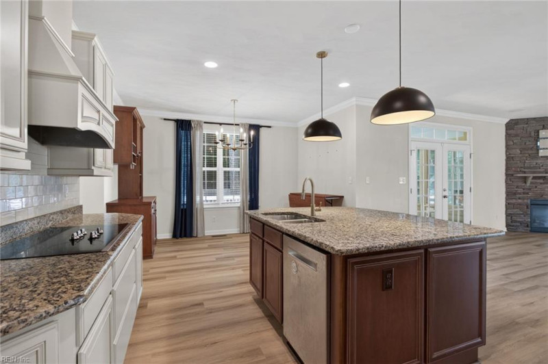 Photo 8 of 45 residential for sale in Chesapeake virginia Photo 8 of 45 residential for sale in Chesapeake virginia