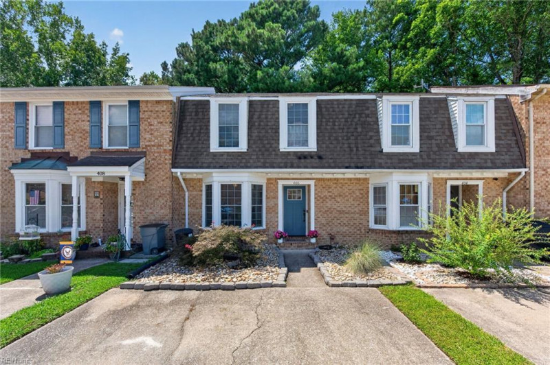Photo 2 of 26 residential for sale in Chesapeake virginia Photo 2 of 26 residential for sale in Chesapeake virginia