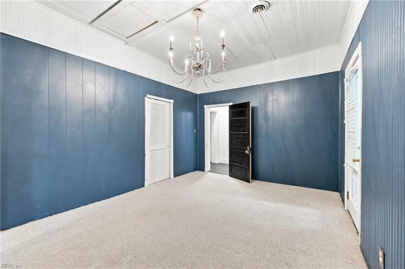 Photo 19 of 47 residential for sale in Poquoson virginia