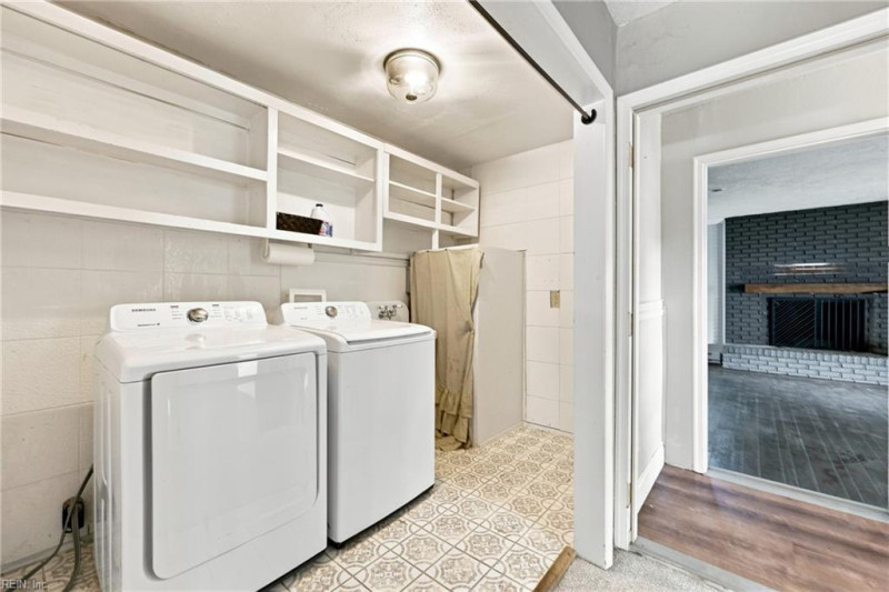 Photo 29 of 47 residential for sale in Poquoson virginia