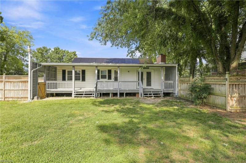 Photo 34 of 47 residential for sale in Poquoson virginia