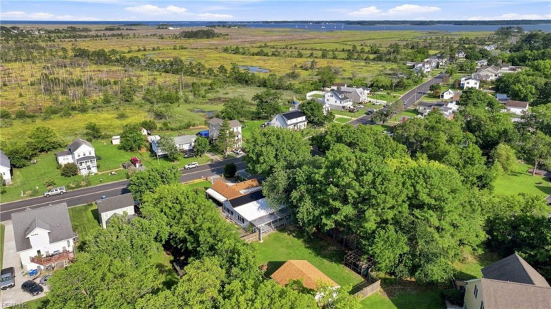 Photo 46 of 47 residential for sale in Poquoson virginia