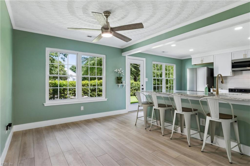 Photo 14 of 50 residential for sale in Virginia Beach virginia