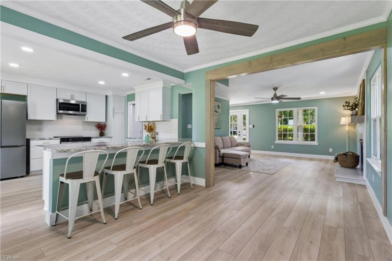 Photo 16 of 50 residential for sale in Virginia Beach virginia
