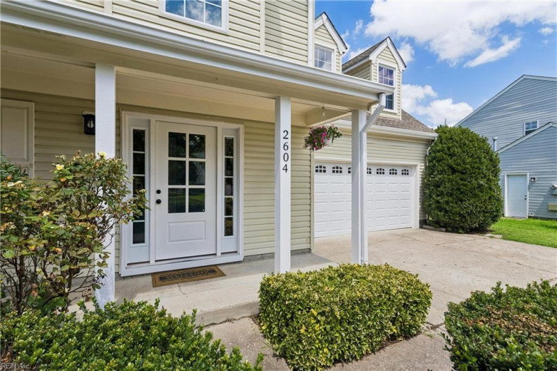 Photo 4 of 50 residential for sale in Virginia Beach virginia
