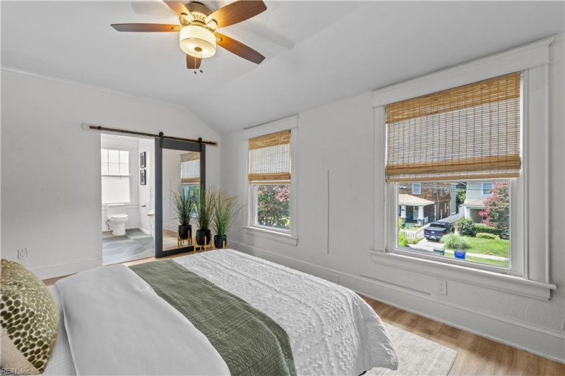 Photo 22 of 46 residential for sale in Norfolk virginia