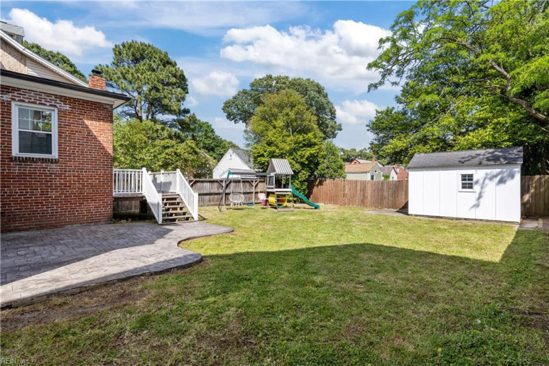 Photo 33 of 46 residential for sale in Norfolk virginia