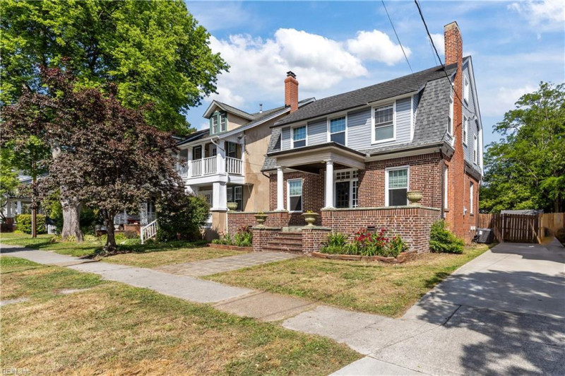 Photo 34 of 46 residential for sale in Norfolk virginia