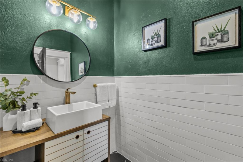 Photo 8 of 46 residential for sale in Norfolk virginia