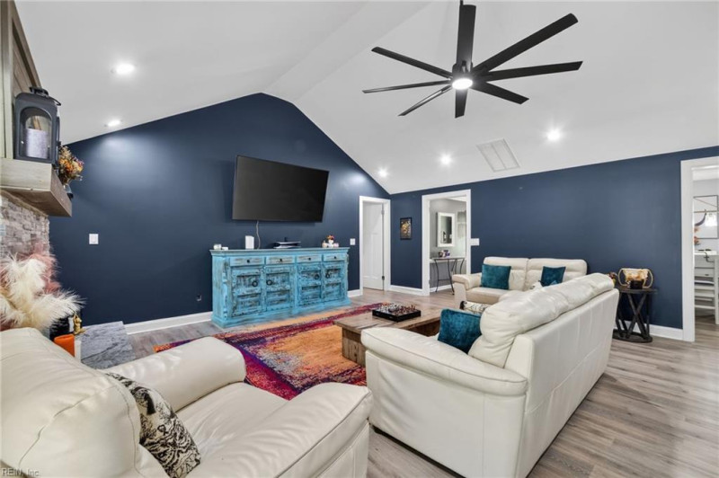 Photo 9 of 50 residential for sale in Chesapeake virginia Photo 9 of 50 residential for sale in Chesapeake virginia