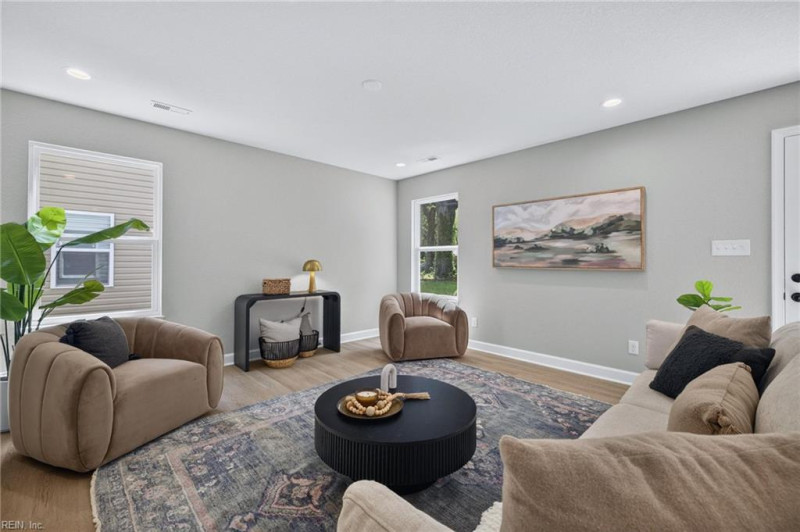 Photo 19 of 44 residential for sale in Norfolk virginia