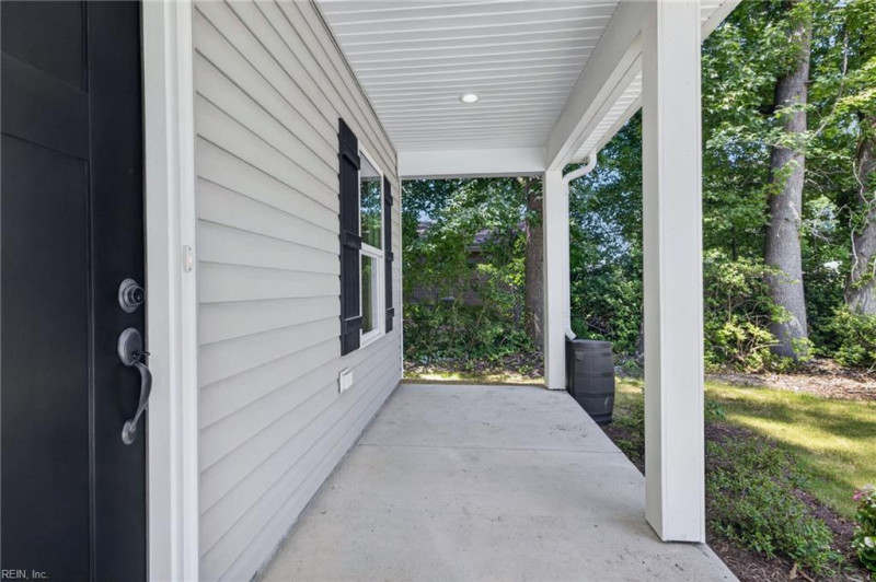 Photo 2 of 44 residential for sale in Norfolk virginia