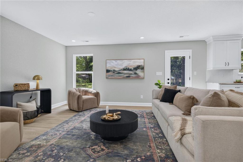 Photo 20 of 44 residential for sale in Norfolk virginia