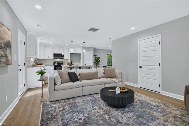 Photo 21 of 44 residential for sale in Norfolk virginia