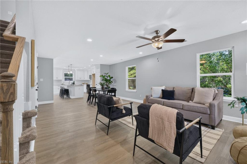 Photo 3 of 44 residential for sale in Norfolk virginia
