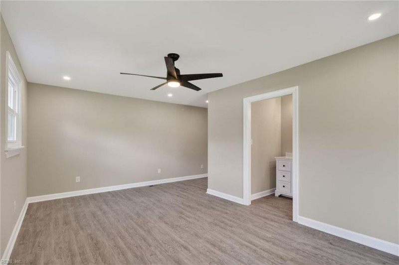 Photo 14 of 46 residential for sale in Chesapeake virginia Photo 14 of 46 residential for sale in Chesapeake virginia