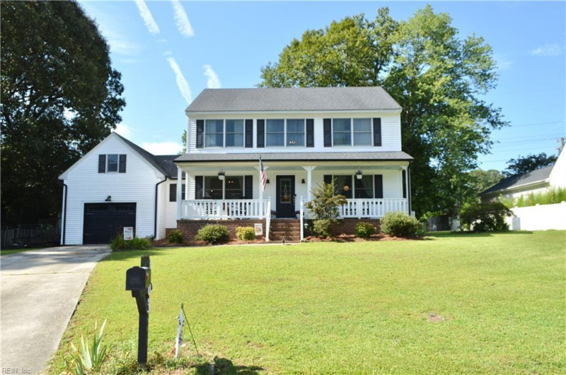 Photo 3 of 27 residential for sale in Suffolk virginia