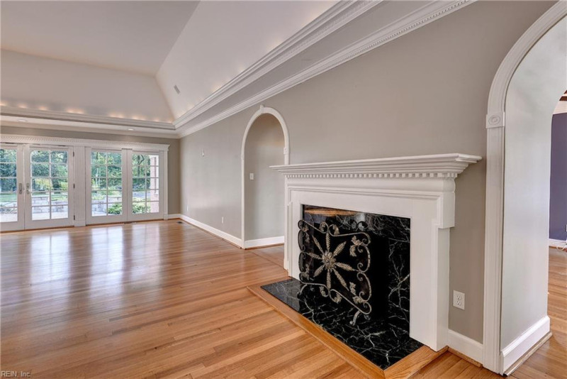 Photo 8 of 38 residential for sale in Newport News virginia Photo 8 of 38 residential for sale in Newport News virginia