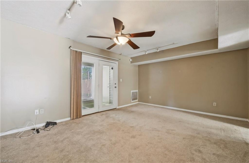 Photo 9 of 28 residential for sale in Newport News virginia Photo 9 of 28 residential for sale in Newport News virginia